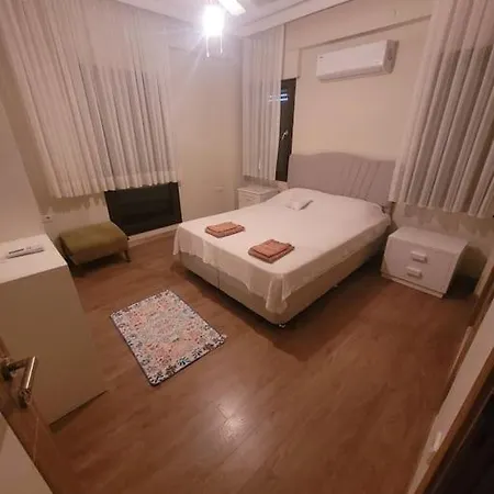 Center With Pool Leylacanhouse Cesme