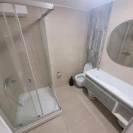 Villa Center With Pool Leylacanhouse *